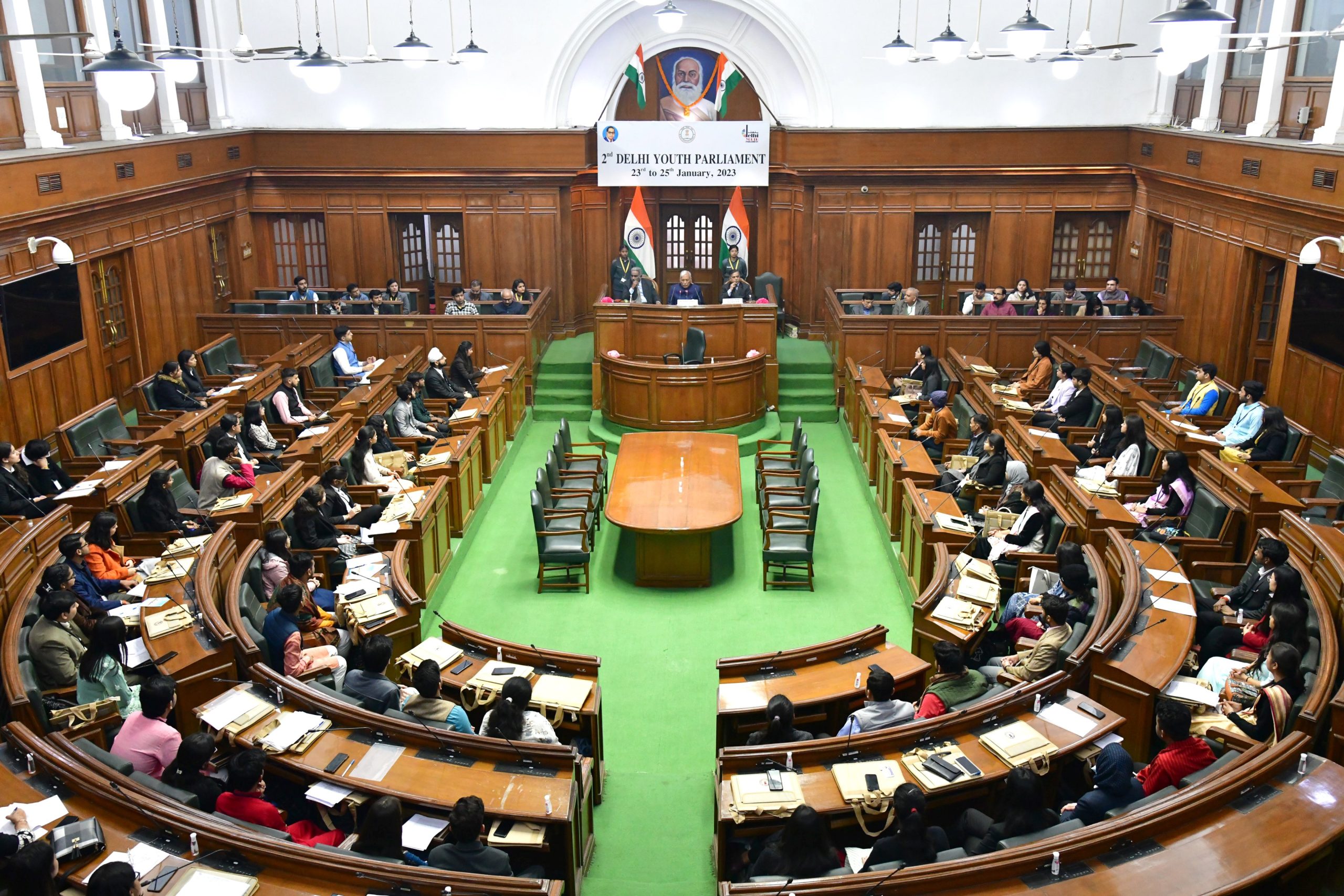 दिल्ली विधानसभा में न्यायालय शुल्क (दिल्ली संशोधन) विधेयक 2026 पेश