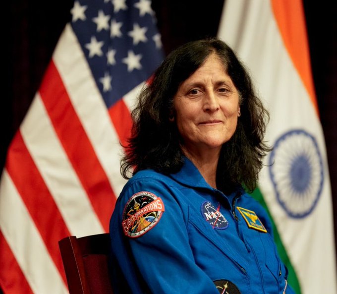 अंतराळवीर सुनिता विल्यम्स यांची सेवानिवृत्तीची घोषणा