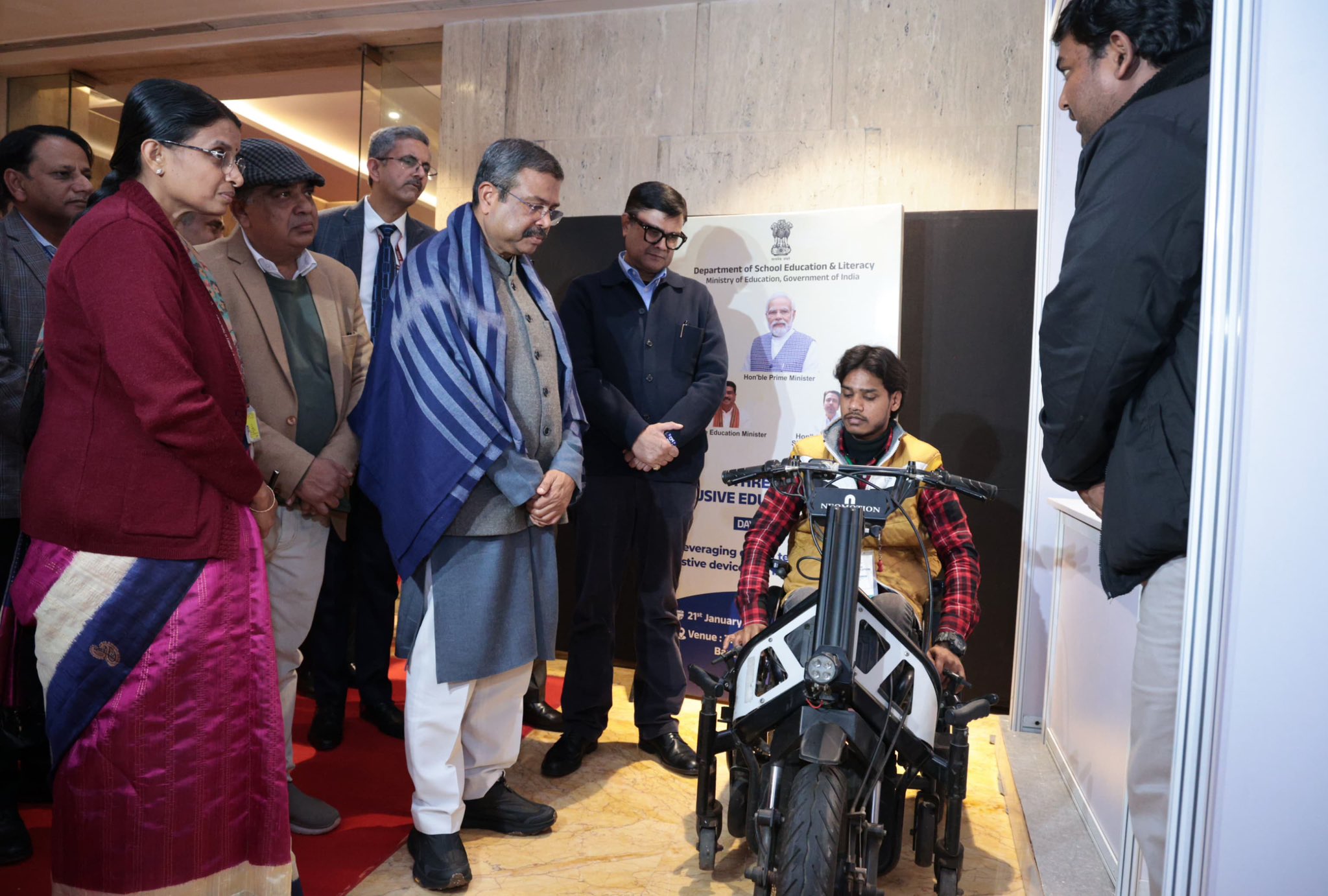 दिव्यांगजनों के लिए गरिमा, सुगम्‍यता और समान अवसर सुनिश्चित करना एक सामूहिक जिम्मेदारी है: धर्मेंद्र प्रधान