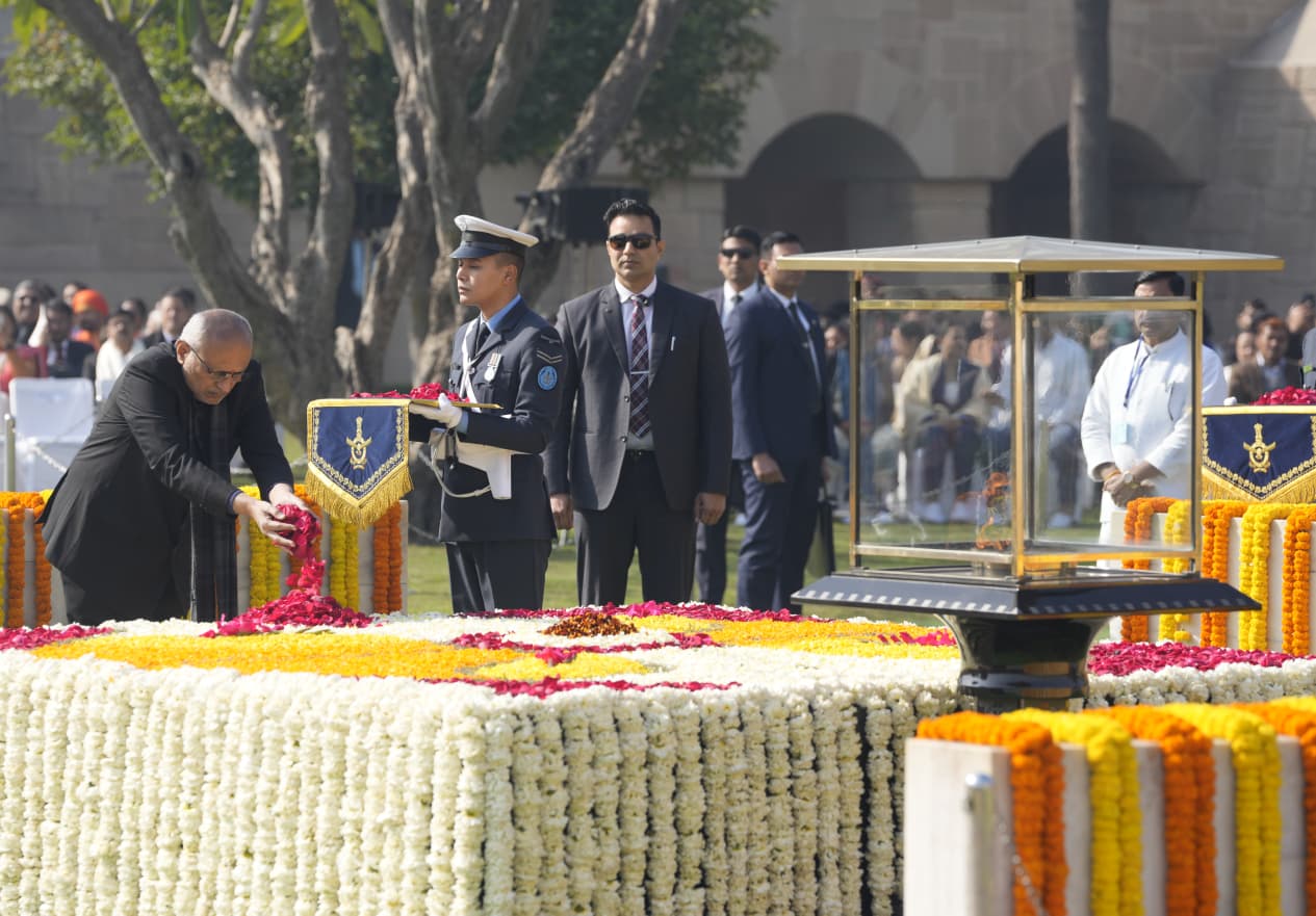 VP Radhakrishnan pays floral tributes to Father of Nation, Mahatma Gandhi, on his death anniversary