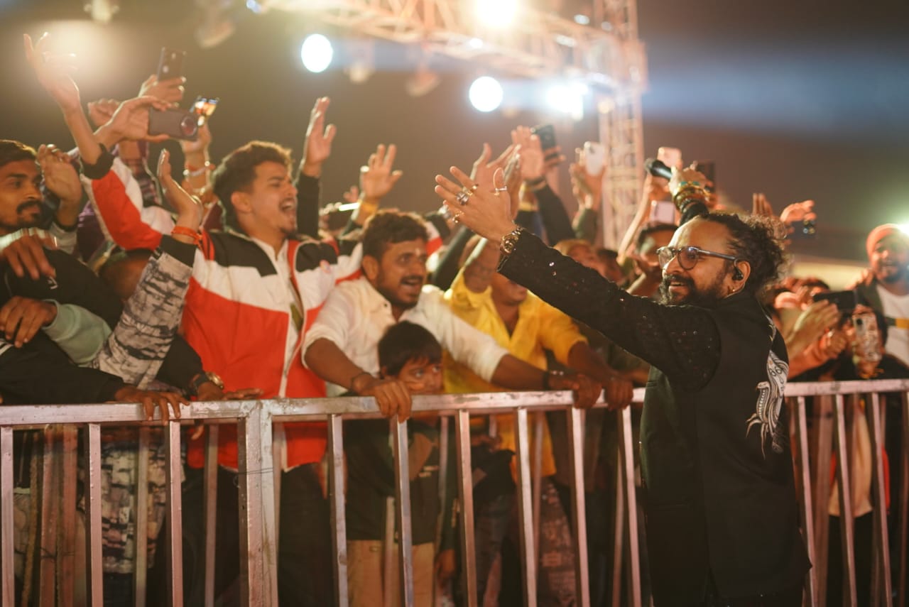 ભારતની વિભાવના ચરિતાર્થ કરતા શંખ સર્કલથી હમીરજી સર્કલ સુધી શૌર્ય યાત્રાના માર્ગ પર 20 જેટલા સ્ટેજ તૈયાર કરાયા