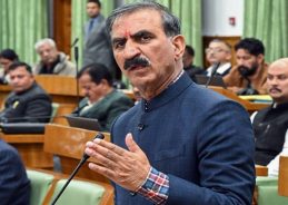 Himachal CM Urges Centre to Impose 100% Import Duty on Apples
