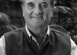 Veteran Journalist & renowned Broadcaster Mark Tully passes away in New Delhi today at age 90