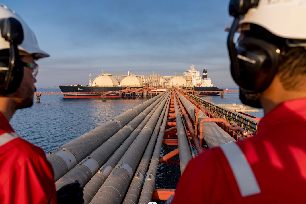 ADNOC gas signs 10-year LNG supply deal with HPCL worth up to $3 billion