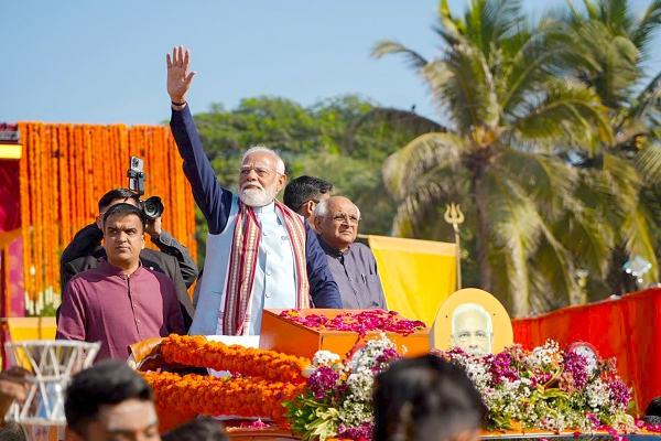 प्रधानमंत्री मोदी का गुजरात दौरा: प्रभास पाटन में भव्य शौर्य यात्रा का किया नेतृत्व