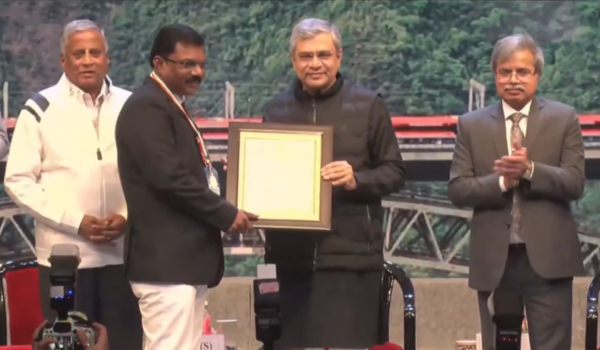 Union Minister Ashwini Vaishnaw confers 70th Ati Vishisht Rail Seva Puraskar 2025