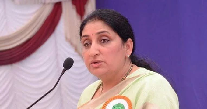 राज्यसभा सांसद सुनेत्रा पवार को चुना गया एनसीपी विधायक दल का नेता