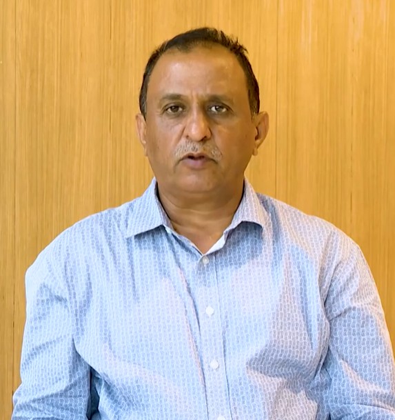 ગાંધીનગરમાં ટાઈફોઈડના રોગચાળાને ડામવા માટે આરોગ્ય તંત્ર દ્વારા યુદ્ધના ધોરણે સર્વેની કામગીરી