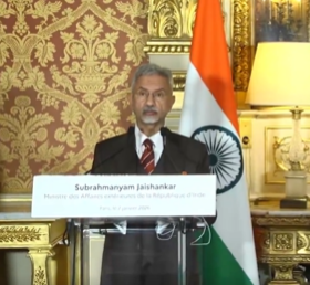 फ्रान्स आणि लॅक्झेंबर्गचा दौरा आटोपून परराष्ट्र व्यवहार मंत्री परतले मायदेशी