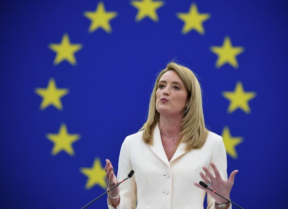 अमेरिका के ग्रीनलैंड पर कब्ज़े और शुल्‍क की धमकियों का यूरोपीय संघ के नेताओं ने किया विरोध