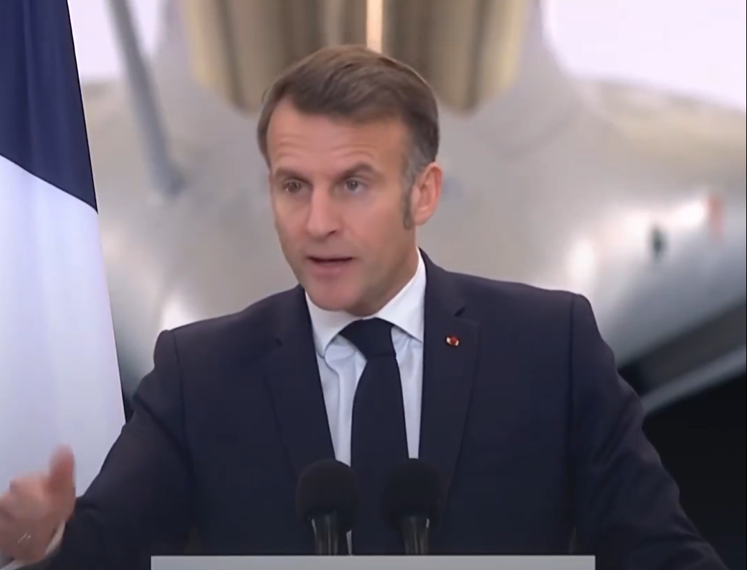 फ्रांस के राष्ट्रपति इमैनुएल मैक्रों ने अमरीका की व्यापार नीतियों की आलोचना की