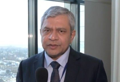 વિશ્વ આર્થિક મંચમાં કેન્દ્રીય મંત્રી અશ્વિની વૈષ્ણવે કહ્યું, ભારત આગામી 18 મહિનામાં પોતાની મોબાઈલ બ્રાન્ડ લૉન્ચ કરશે.