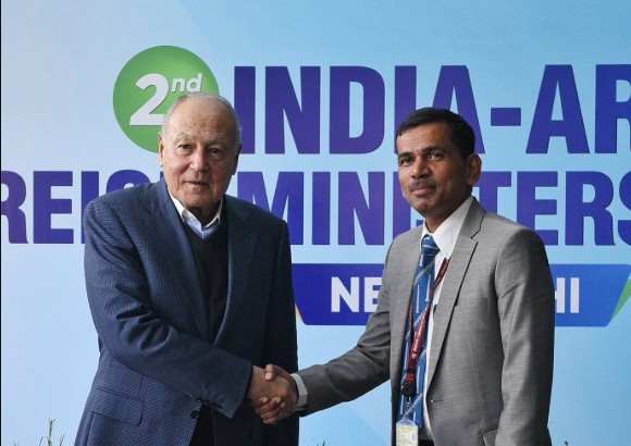 अरब लीग के महासचिव अहमद अबुल घीत दूसरी भारत-अरब विदेश मंत्रियों की बैठक के लिए नई दिल्ली पहुंचे