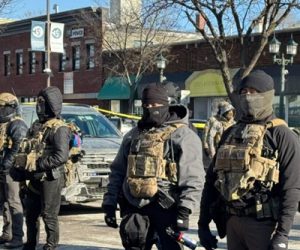 US: Man shot dead by federal immigration agents in Minneapolis
