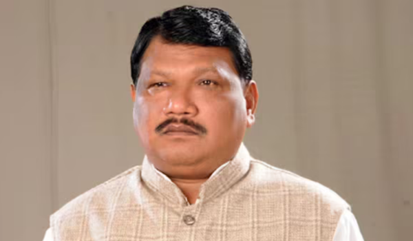 Union Tribal Affairs Minister Jual Oram emphasises role of Tribal Healers in Tribal Health Transformation