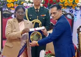 Akashvani receives media award for Best Campaign on Voters’ Education Awareness 2025