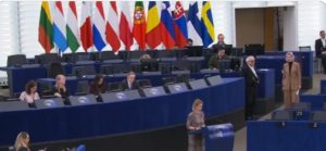 بھارت اور یوروپی یونین اگلے ہفتے نئی دلّی میں ہونے والےEU-India  سمٹ میں سکیورٹی اور دفاع سے متعلق شراکت داری پر ایک نئے سمجھوتے پر دستخط کرنے کیلئے تیار ہیں۔