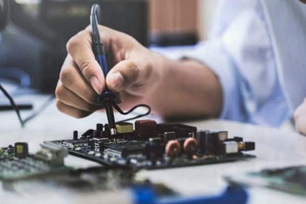 गेल्या ११ वर्षांमध्ये इलेक्ट्रॉनिक्स उत्पादनात ६ पटींनी वाढ