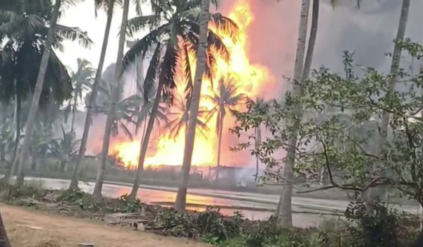Andhra Pradesh: CM Chandrababu Naidu reviews situation after gas leak at ONGC Mori-5 well in Irusumanda village
