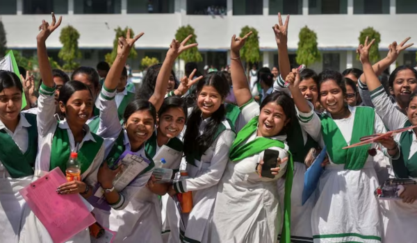 Himachal Pradesh: Child sex ratio increases from 947 to 964 in last three years