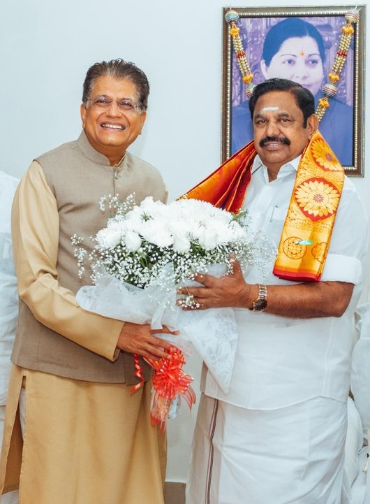 तमिळनाडू विधानसभा निवडणुकांच्या पार्श्वभूमीवर  केंद्रीय मंत्री पीयूष गोयल यांनी विरोधी पक्ष नेते पळणीसामी यांची भेट घेतली