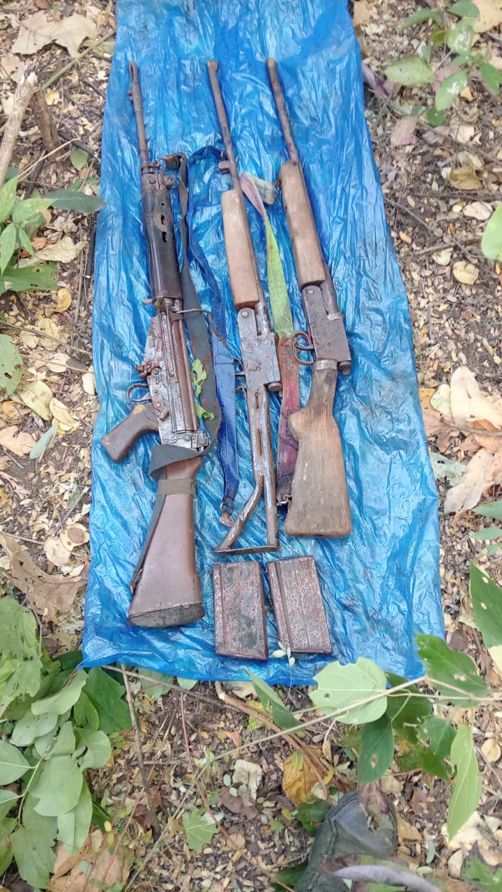 छत्तीसगढ़ में 9 माओवादियों ने किया आत्म समर्पण