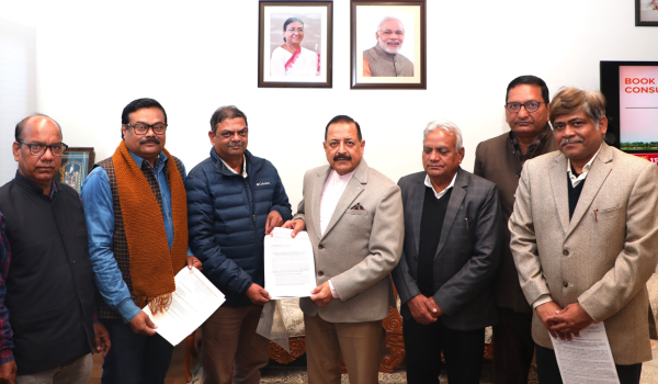 سائنس اور ٹکنالوجی کے وزیر ڈاکٹر جتیندر سنگھ نے کہا کہ سائنسی پروگراموں کا جائزہ اور تجزیہ حقیقی دنیا کے اثرات کے تناظر میں ہونا چاہیے، جن سے روزگار پیدا کرنے اور سماج میں بہتری لانے میں تعاون مل سکے