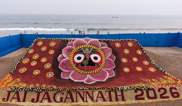 India welcomes New Year 2026 with fanfare