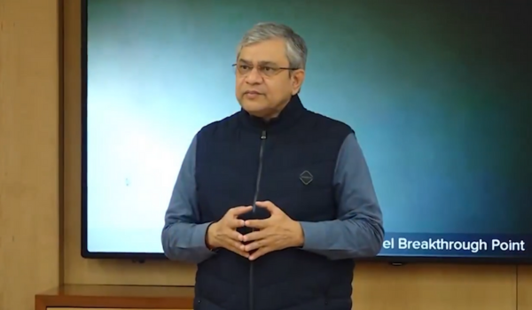 Railway Minister Ashwini Vaishnaw announces achievement of 1.5 km tunnel in Mumbai – Ahmedabad bullet train project