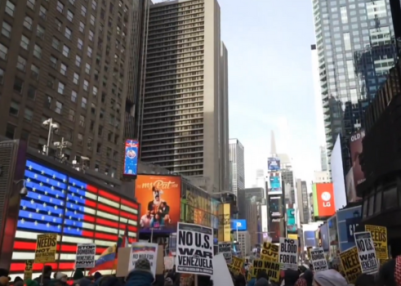 ভেনিজুৱেলাৰ ৰাষ্ট্ৰপতি নিক’লাছ মাদুৰক কৰায়ত্ব কৰাৰ বিষয়ত আমেৰিকা যুক্তৰাষ্ট্ৰৰ ডেমক্রেটসকলৰ লগতে দেশ-বিদেশৰ ভালেমান সংবাদ প্রতিষ্ঠানৰ অসন্তুষ্টি প্রকাশ