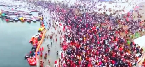 પ્રયાગરાજના સંગમ ખાતે 43 દિવસ ચાલનાર માઘ મેળાનો પ્રારંભ – ૨1 લાખ 50 હજાર શ્રદ્ધાળુઓએ સંગમમાં પવિત્ર સ્નાન કર્યું