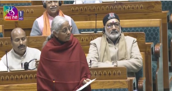 वित्‍त मंत्री ने लोकसभा में पेश किया आर्थिक सर्वेक्षण 2025-26, जीडीपी वृद्धि दर 7.4% रहने का अनुमान