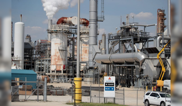 भारत को वेनेजुएला का तेल बेचने के लिए तैयार है अमरीका