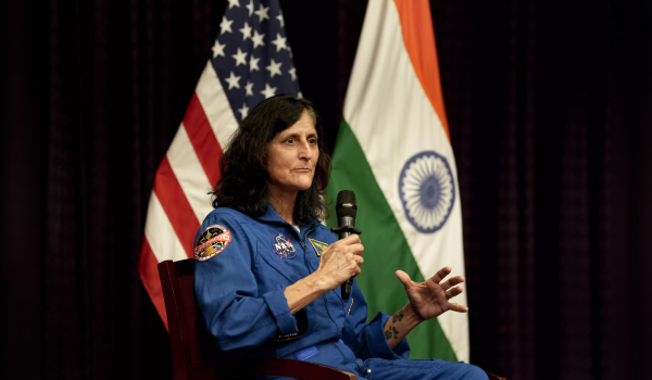 27 वर्षों की उल्लेखनीय सेवा के बाद अंतरिक्ष एजेंसी नासा से सेवानिवृत्त हुईं सुनीता विलियम्स