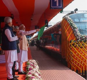 प्रधानमंत्री नरेंद्र मोदी आज उत्तर प्रदेश में मेरठ मेट्रो और नमो भारत ट्रेन को झंडी दिखाकर रवाना करेंगे