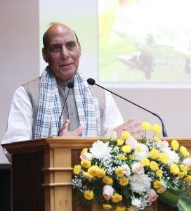 रक्षा मंत्री राजनाथ सिंह और फ्रांस की रक्षा मंत्री आज बेंगलुरु में छठे भारत-फ्रांस वार्षिक रक्षा संवाद की संयुक्त रूप से अध्यक्षता करेंगे