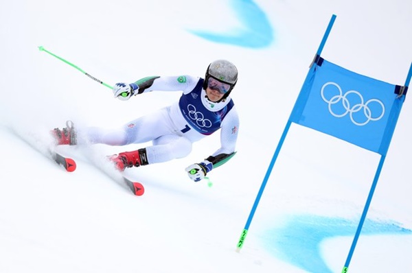 मिलानो कोर्टिना 2026 शीतकालीन ओलंपिक में ब्राज़ील के लुकास पिनहेरो ब्राथेन ने स्वर्ण पदक जीता