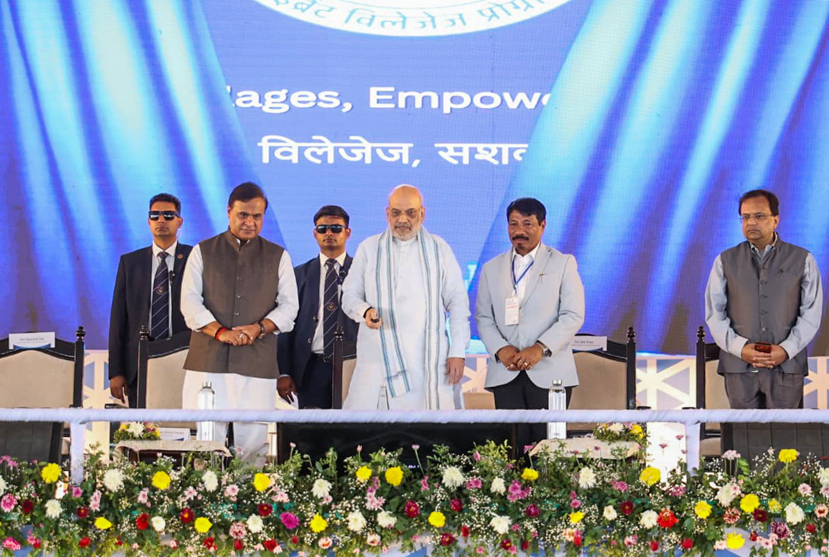 गृह मंत्री अमित शाह ने कहा- केंद्र सरकार के नेतृत्‍व में भारत-पाकिस्तान सीमा सहित सीमावर्ती क्षेत्रों में विकास कार्य हो रहे हैं