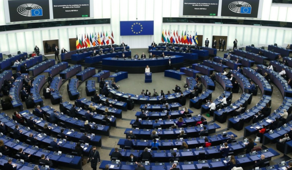 European Parliament Approves €90 Billion Aid Package for Ukraine