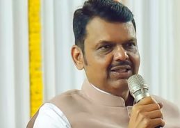 Narendra Jadhav committee presents three-language policy for schools in Maharashtra