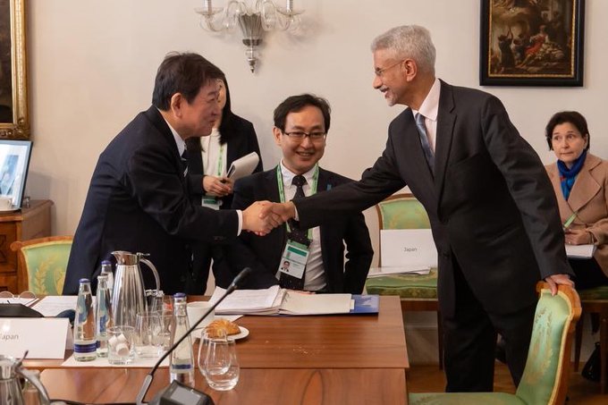 विदेश मंत्री डॉ. सुब्रमण्‍यम जयशंकर ने तोशिमित्सु मोटेगी को जापान के विदेश मंत्री के रूप में पुनः नियुक्त होने पर बधाई दी