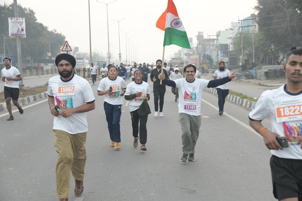 सीमा सुरक्षा बल की पंजाब फ्रंटियर ने अमृतसर में ‘बॉर्डरमेन मैराथन-2026’ का आयोजन किया