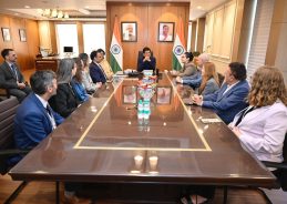 Union Minister Piyush Goyal talks with Israeli delegation on India-Israel free trade agreement