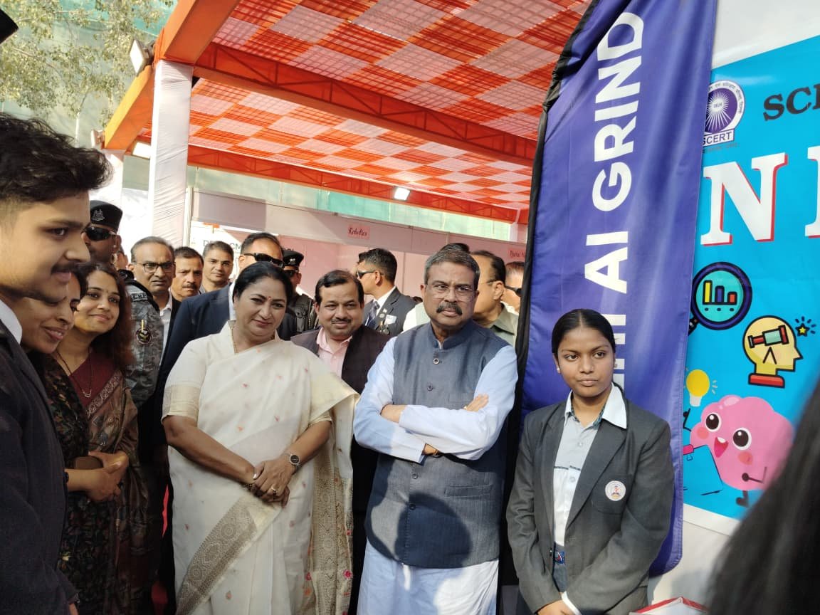 केंद्रीय शिक्षा मंत्री धर्मेंद्र प्रधान ने दिल्ली में 75 सीएम श्री स्कूलों का उद्घाटन किया