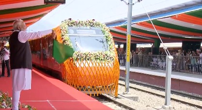 उत्‍तरी रेलवे ने एसवीडीके-एसआईएनए वंदेभारत एक्सप्रेस के जम्‍मूतवी तक विस्‍तार करने की घोषणा की