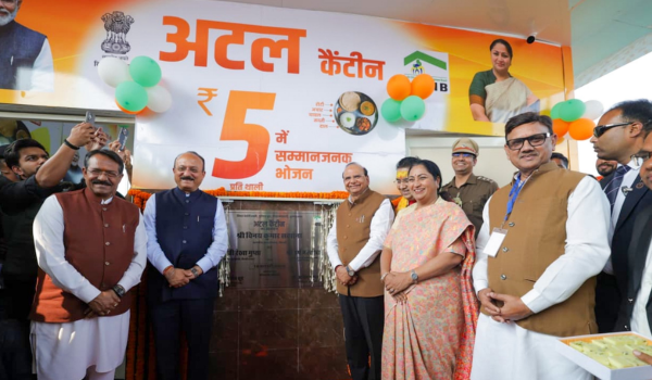 दिल्ली में 25 नई अटल कैंटीन की शुरुआत