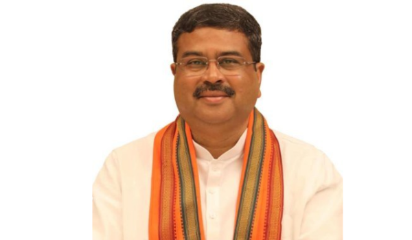 शिक्षा मंत्री धर्मेंद्र प्रधान ने इंडिया एआई इम्पैक्ट समिट में एआई मॉडलों के शुभारंभ की सराहना की