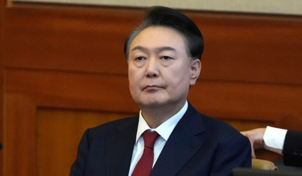 दक्षिण कोरिया के पूर्व राष्ट्रपति यून सुक येओल को सैन्य शासन लागू करने के प्रयास में आजीवन कारावास की सजा