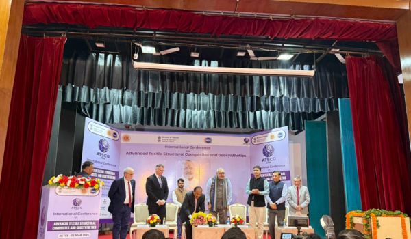 Govt has given an additional Rs 1500 crore to upgrade textile industry: Union Minister Giriraj Singh