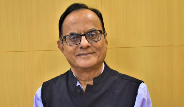 Principal Scientific Adviser says incubation centres must pivot towards supporting deep-tech startups to help India emerge as a product-driven economy